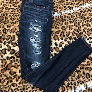 American eagle size 2 360 stretch distressed jegging